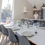 Fosskamben 1 Moderne Ikkje Langt Fra Sogndal