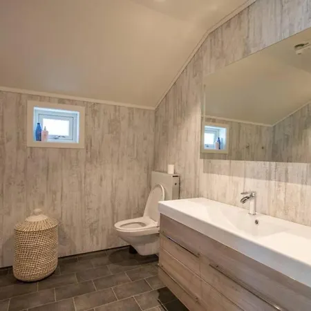 Fosskamben 1 Moderne Ikkje Langt Fra בית נופש