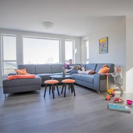 Fosskamben 1 Moderne Ikkje Langt Fra * סוגנדל