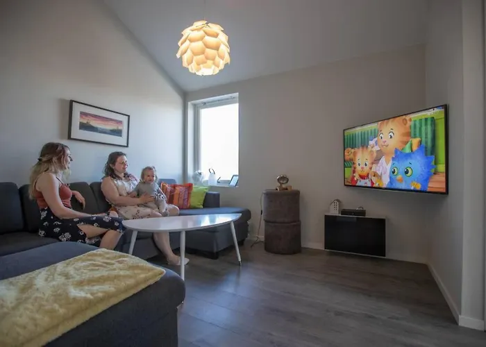 Fosskamben 1 Moderne Ikkje Langt Fra Sogndal