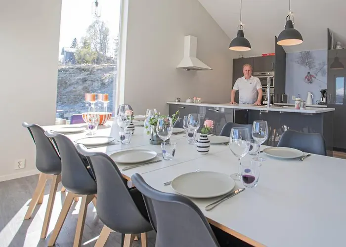 Fosskamben 1 Moderne Ikkje Langt Fra Sogndal