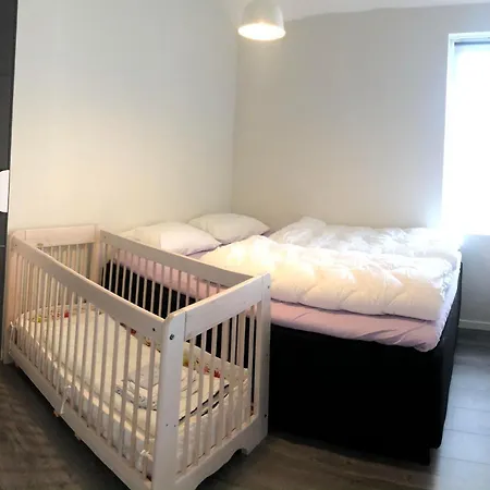 Fosskamben 1 Moderne Ikkje Langt Fra Ferienhaus *