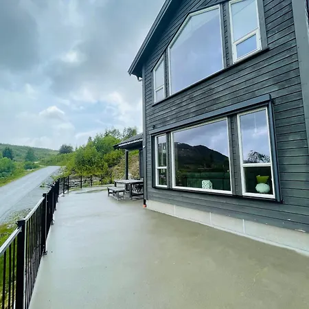 Feriehus Fosskamben 1 Moderne Ikkje Langt Frå Sogndal